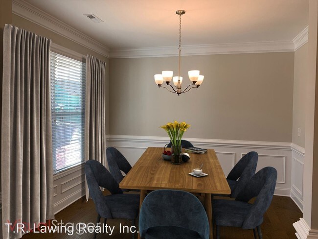 Building Photo - 4 br, 4 bath House - 5054 Oakmere Road