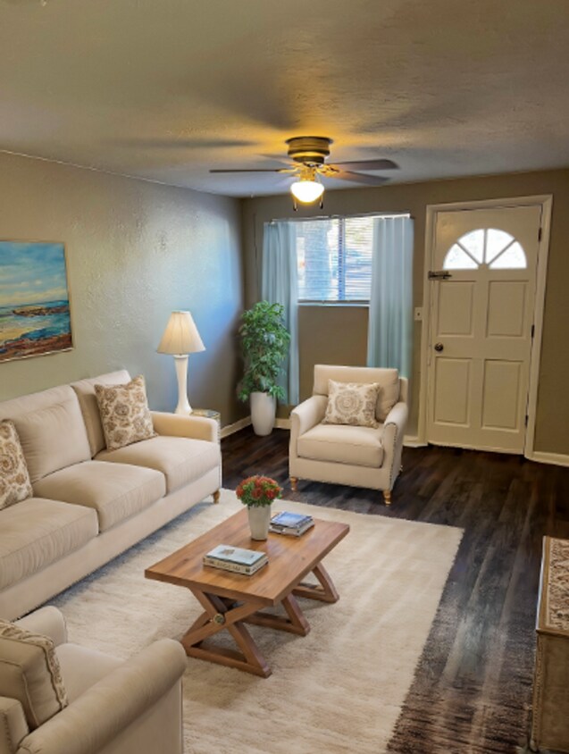 Photo - 117 Ruxton Ave-A