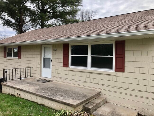 Building Photo - 5000 Obarr Rd