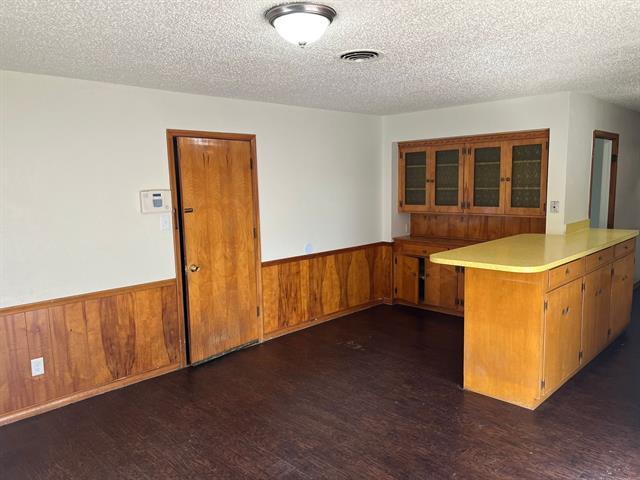 Foto del edificio - 8718 Jennie Lee Ln