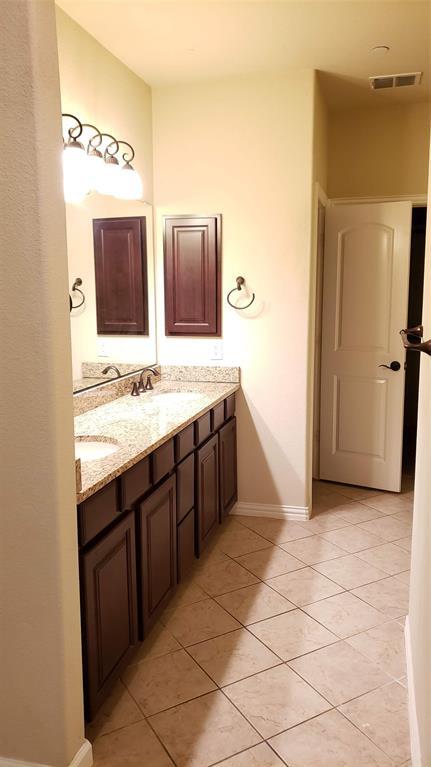 Primary Photo - 2260 Salado Dr