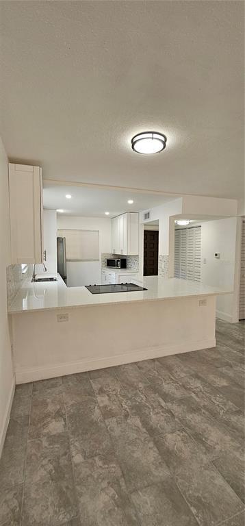 Foto del edificio - 301 87th Ave
