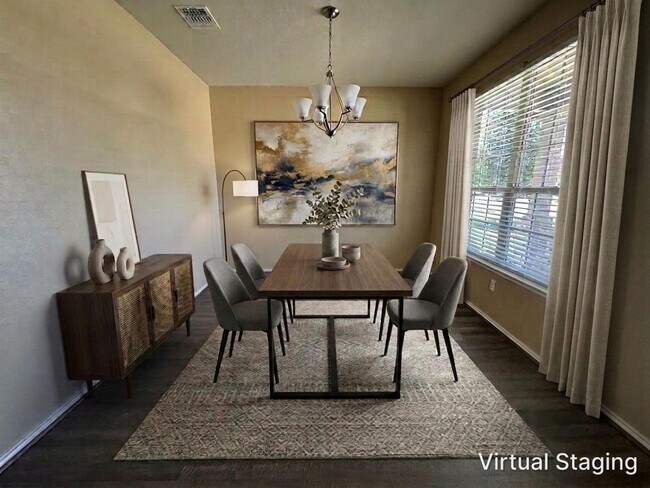 Foto del edificio - 6406 Clear Brook Dr
