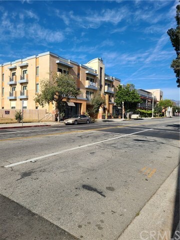 Foto del edificio - 859 N Fair Oaks Ave