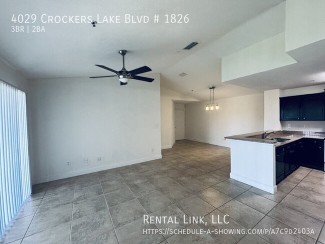 Foto del edificio - 4029 Crockers Lake Blvd
