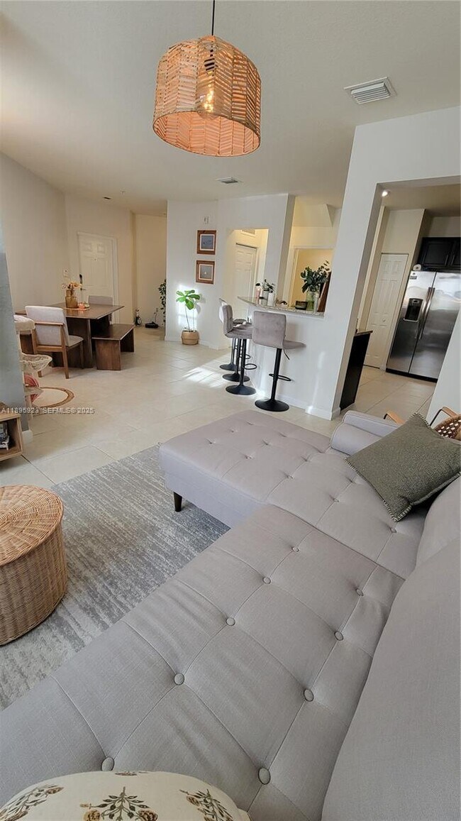 Foto del edificio - 10630 NW 88th St