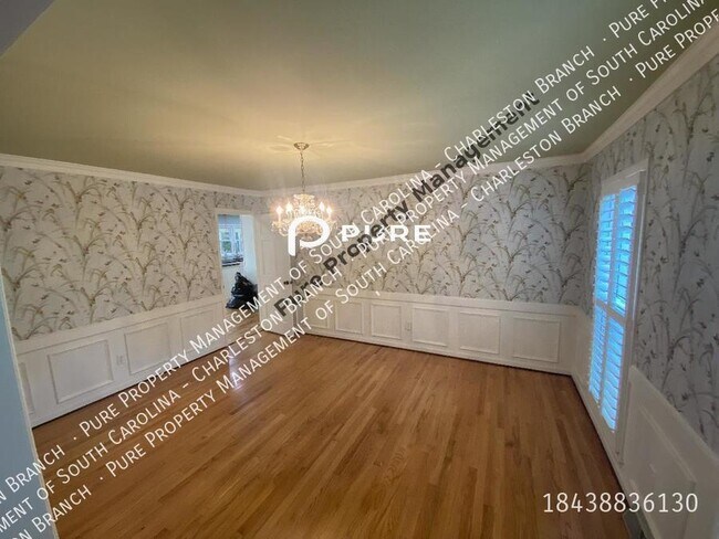 Building Photo - Charming 4 Bedrooms home in Creekside Park!