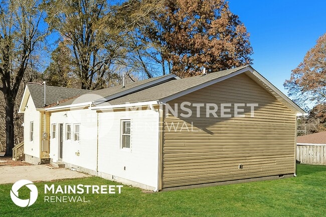 Foto del edificio - 320 W Steele St