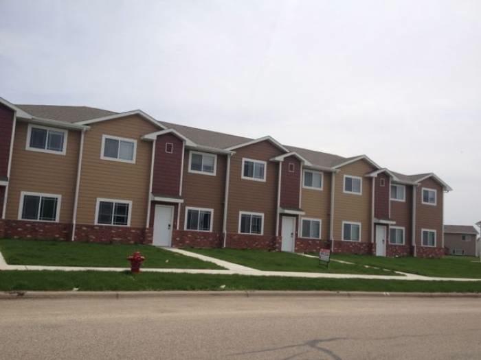 1233 17th Ave S Unit C Townhouse For Rent In Brookings Sd Apartments Com