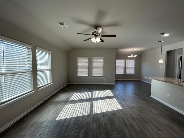 Building Photo - 505 Reatta Dr