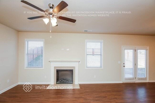 Foto del edificio - 7369 Stone Bluff Dr