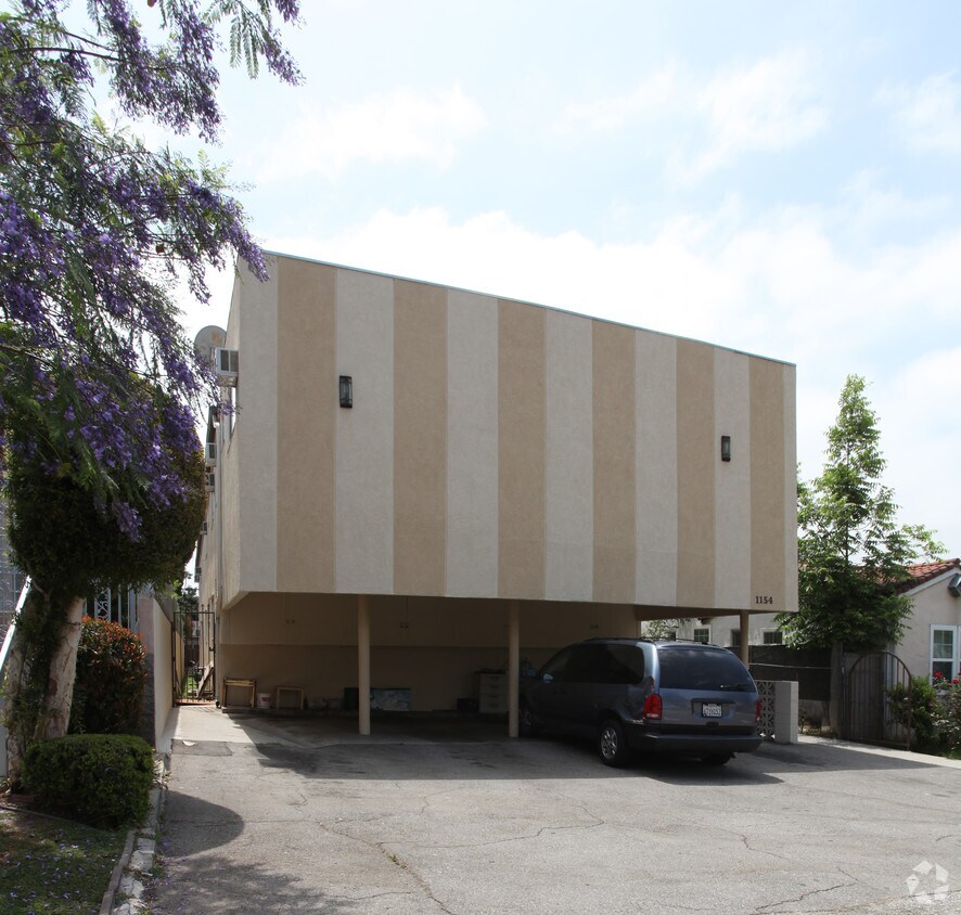 Building Photo - 1154 Thompson Ave