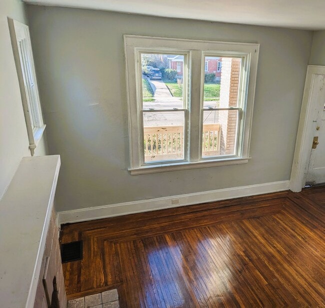 Foto del edificio - 4226 W 8th St