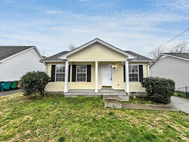 Building Photo - 2549 Slaydon Dr