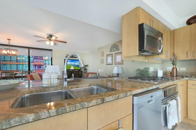 Foto del edificio - 4808 N 24th St