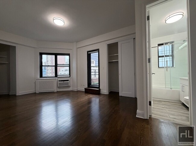 Foto del edificio - EAST 57 STREET