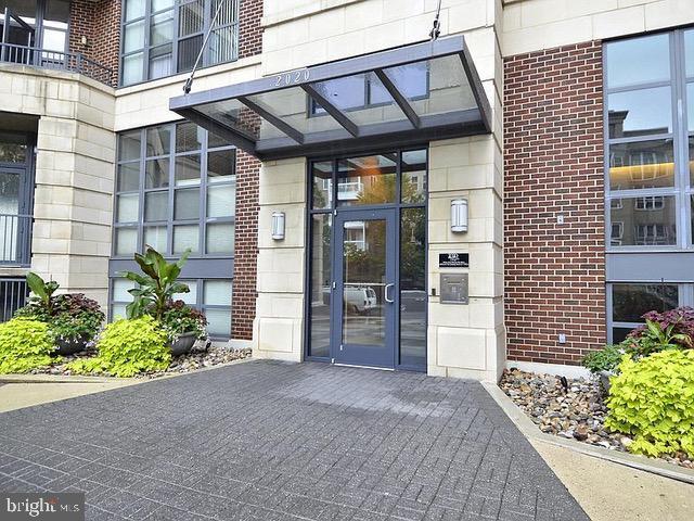 Foto principal - 2020-2012 12th St NW