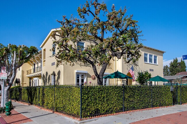 Foto del edificio - 4653 W 1st St