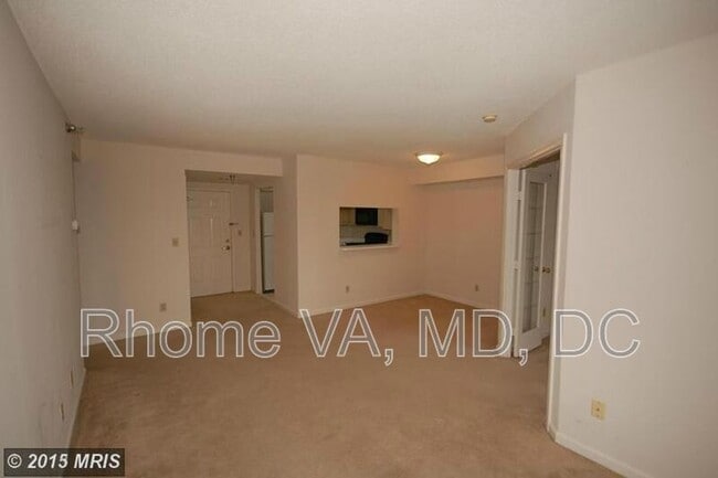 Building Photo - 2400 Clarendon Blvd