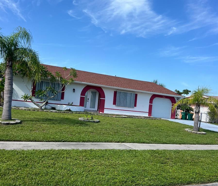 Primary Photo - 13543 Longwood Ave