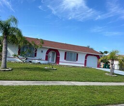 Building Photo - 13543 Longwood Ave