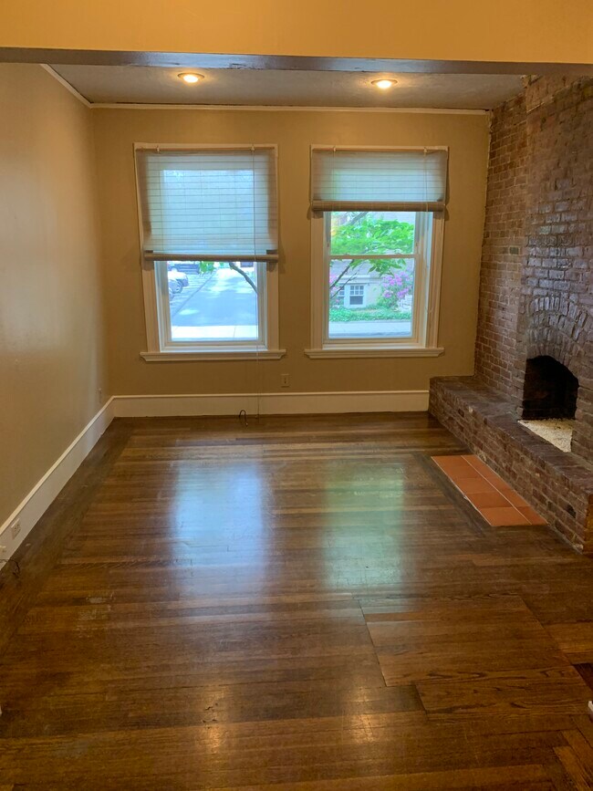 Living Area - 88 Harvard Ave