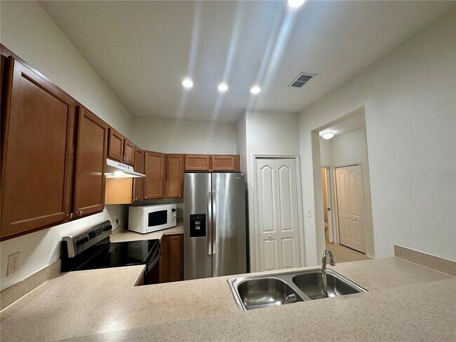 Building Photo - 3186 Rodrick Cir