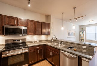 1 bedroom Northern Dancer floor plan - Pinhook Flats at Aksarben Village