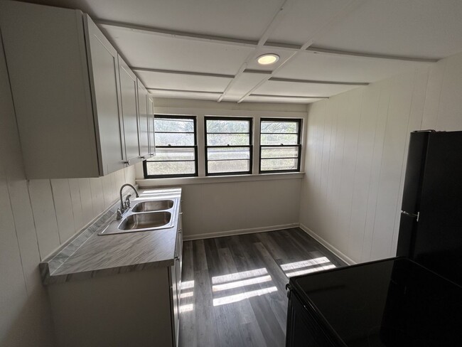 Foto del edificio - 701 N High St
