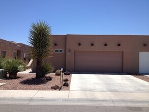 Building Photo - 3193 Athenian Way