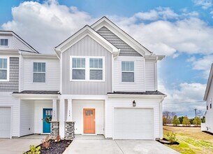 Building Photo - 114 Marston Ln Building Photo - 114 Marston Ln