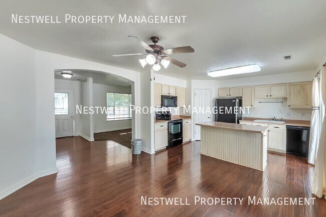 Building Photo - 905 S 790 W