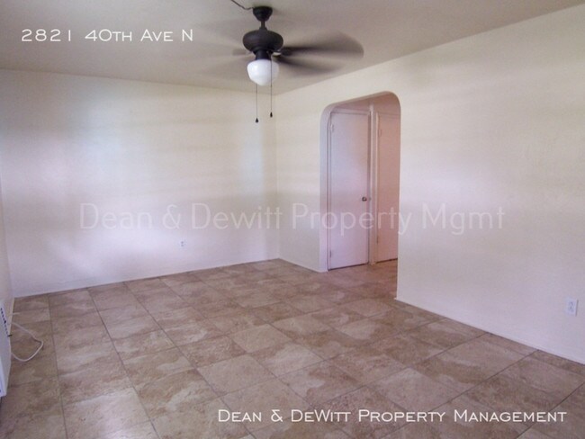 Foto del edificio - Affordable 1/1 Duplex