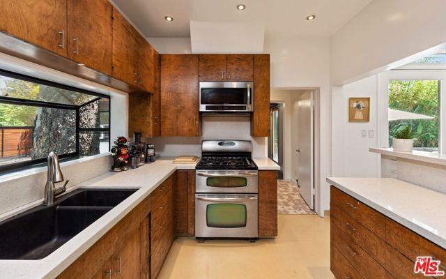 Foto principal - 5715 Satsuma Ave