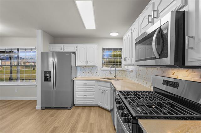 Building Photo - 701 Rose Hl Rd