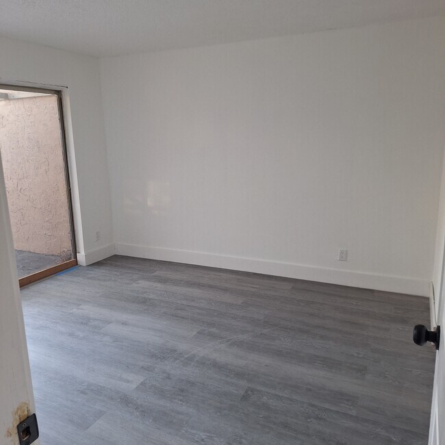 Photo - 7344 SW 8th Ct Apartment