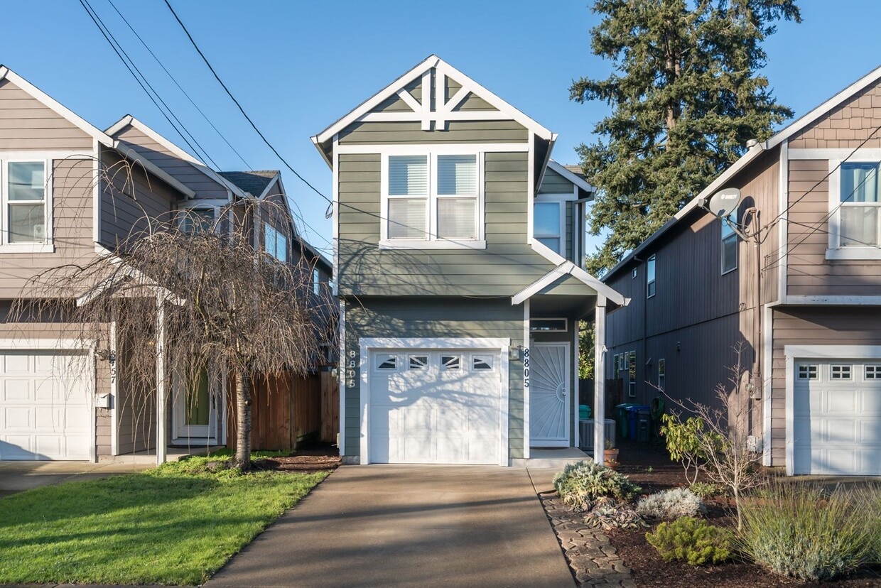 Primary Photo - Super clean 3-bdrm/2-bath home in Kenton—C...