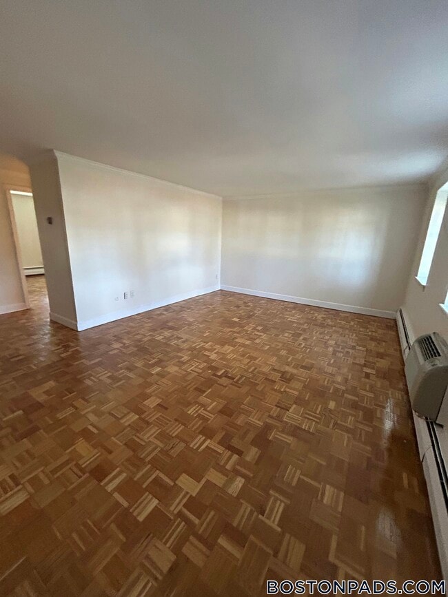 Building Photo - 38 Worthen Rd