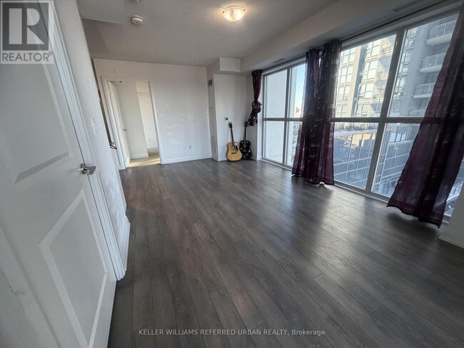 Building Photo - 20 Meadowglen Pl