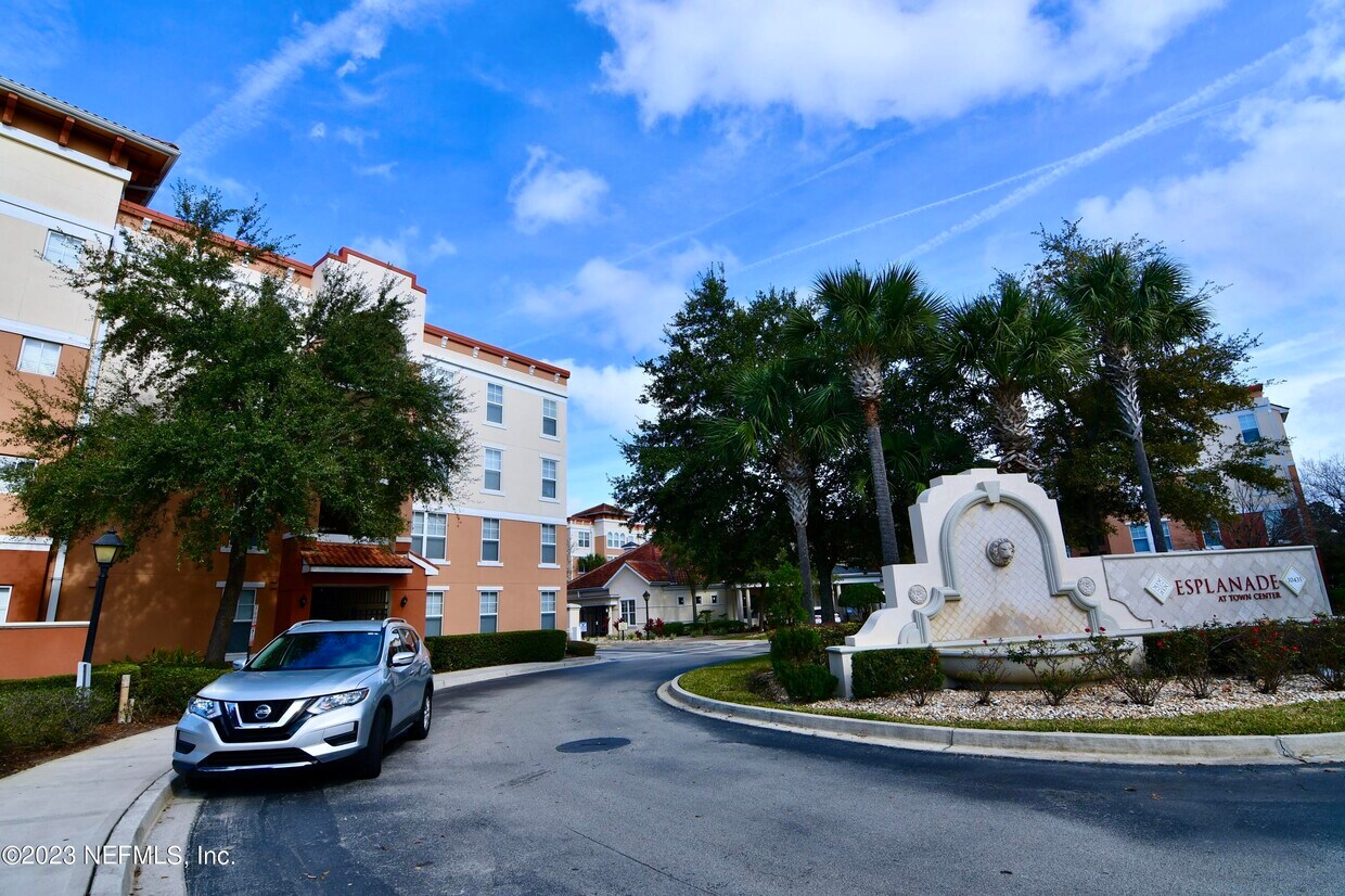 10435 Mid Town Pkwy Unit 238, Jacksonville, FL 32246 Condo for Rent