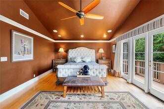 Building Photo - 2129 Palos Verdes Dr W