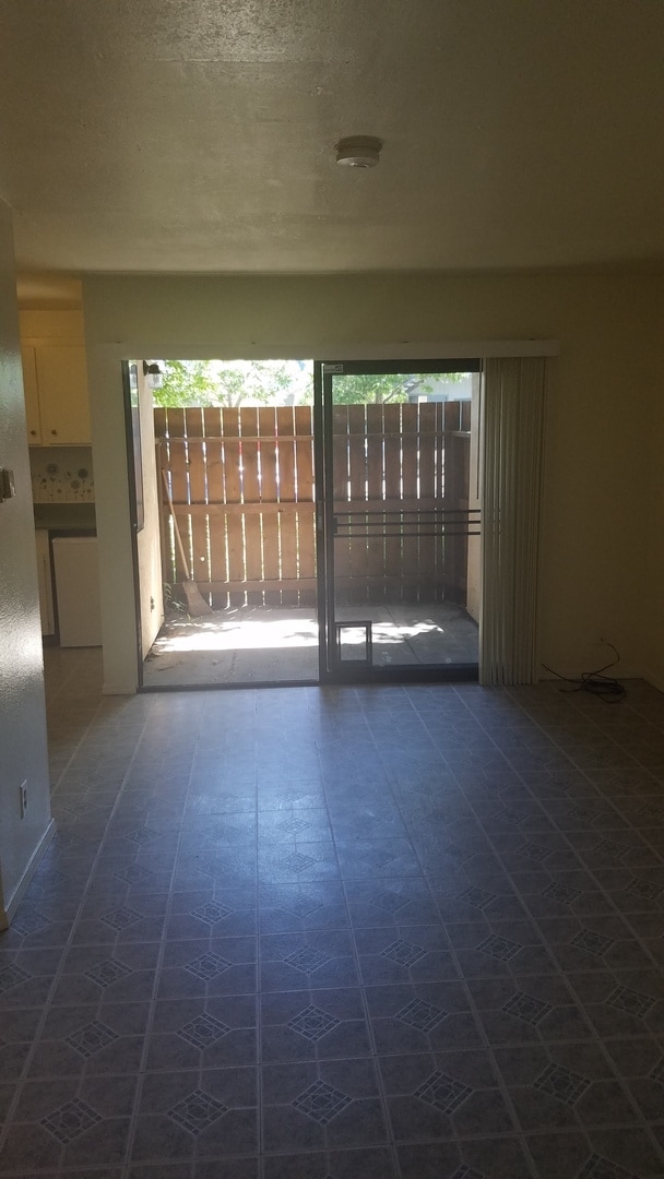 Building Photo - 2700 Plumas St