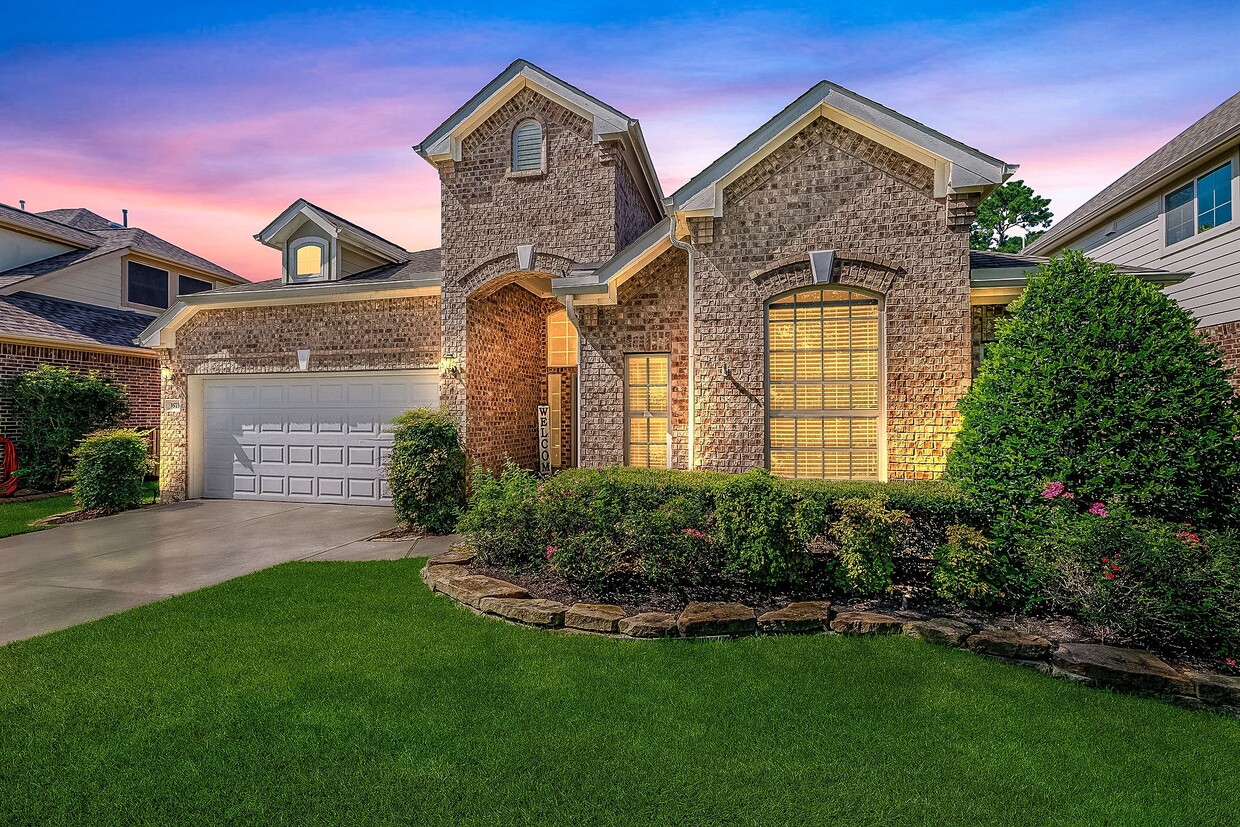 Foto principal - 3573 Falcon Way