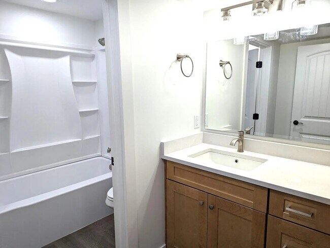 Foto del edificio - 13443 S Bridle Pk Cv