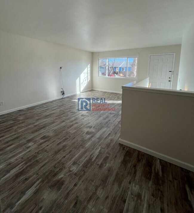 Foto del edificio - 918 Mesa Ct