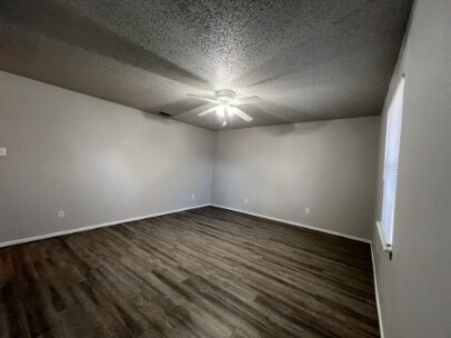 Foto del edificio - "Charming 2-Bed Retreat with 950 Sq Ft of Comfort in Lubbock!"