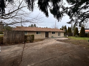 Building Photo - 6060 SW 170th Ave