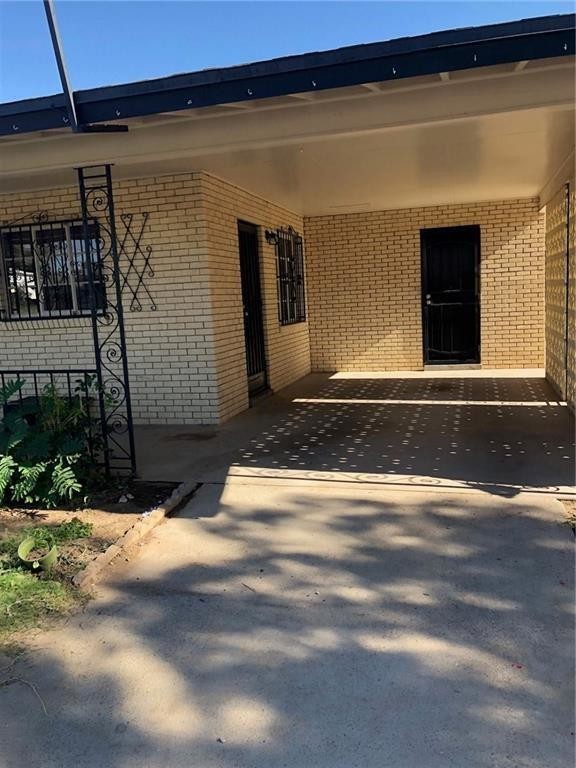 Building Photo - 340 Chermont Dr