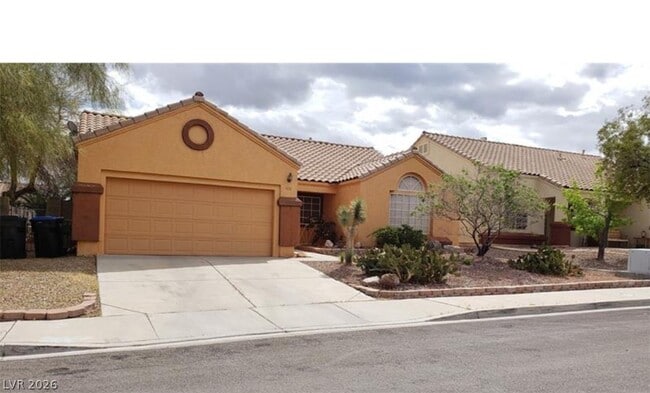 Building Photo - 606 Lively Fiesta Way