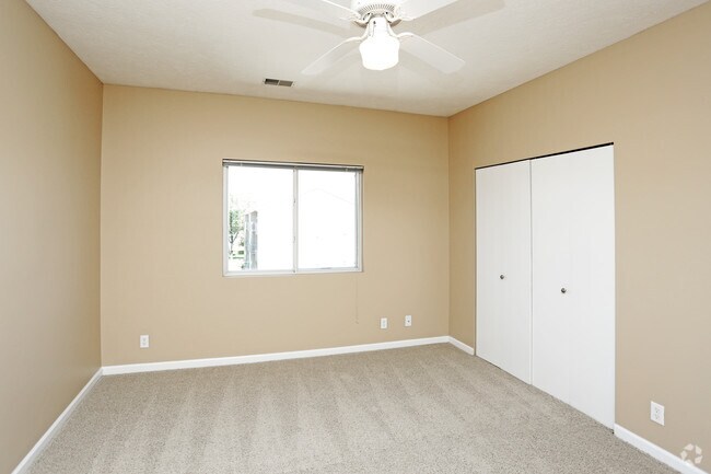 Big Sioux Bedroom - River Park by Broadmoor